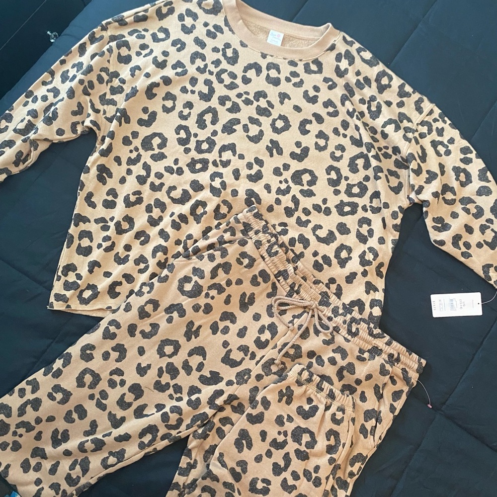 Woman’s Sweat Suit